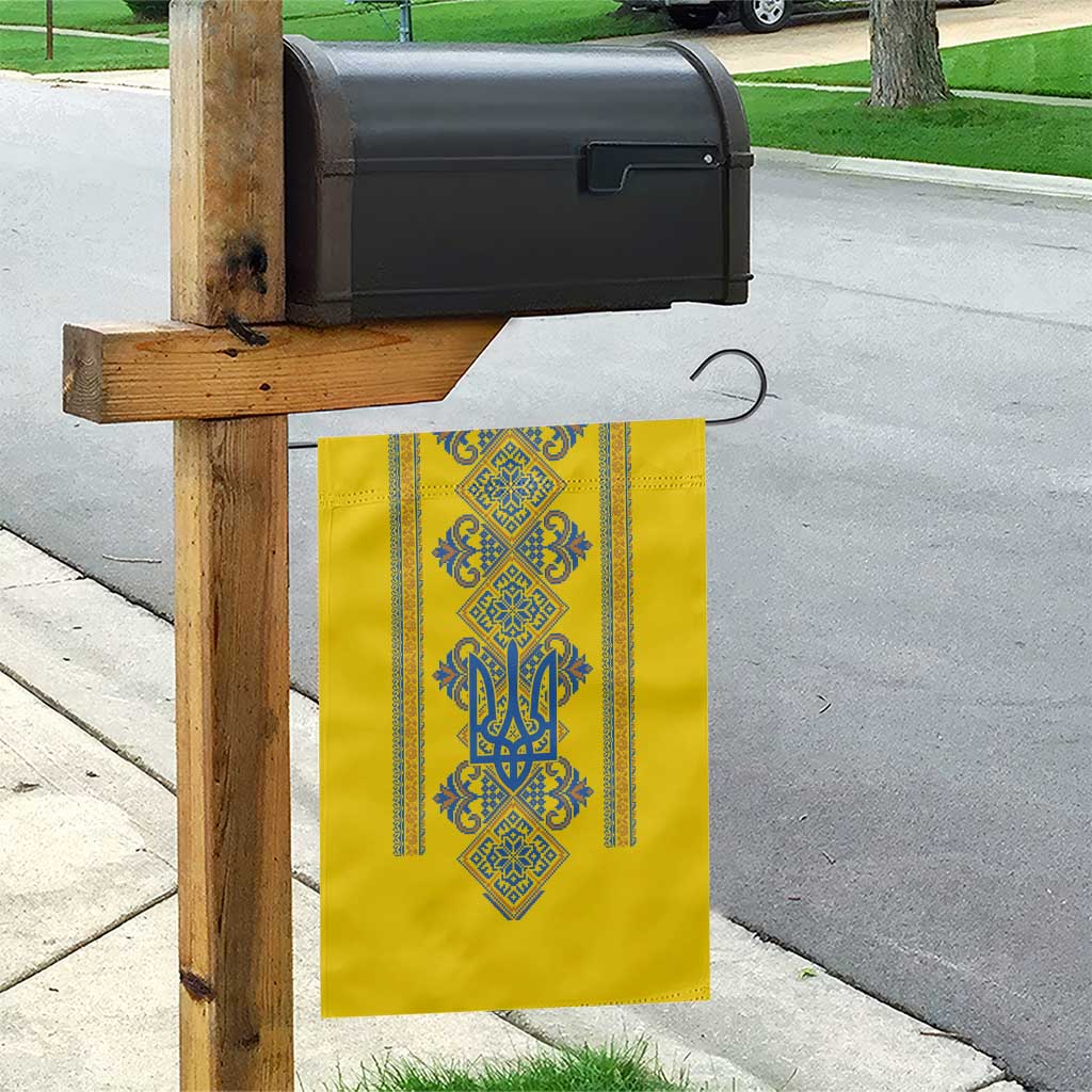 Vyshyvanka Day Garden Flag Ukrainian Folk Traditions Pattern Yellow Version