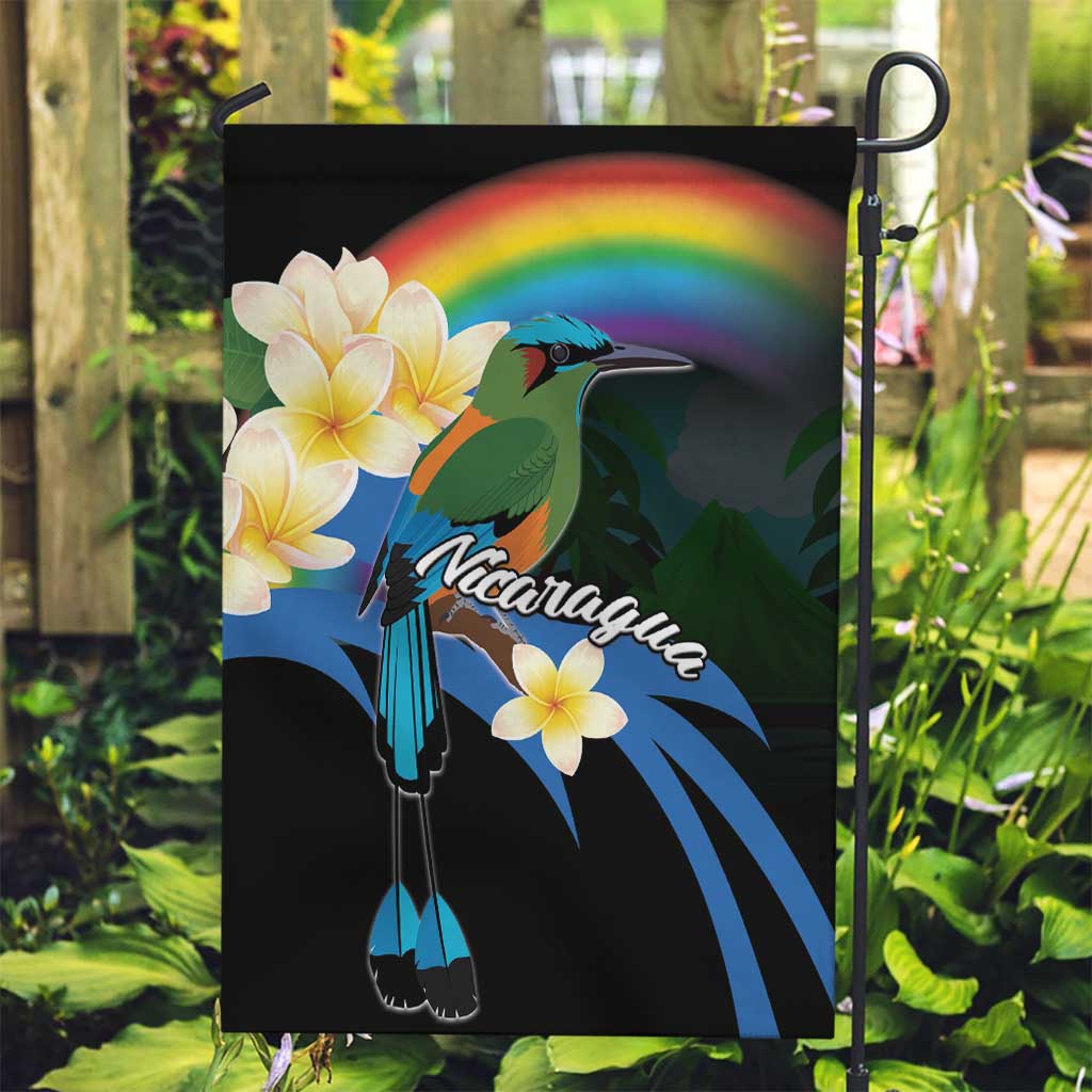 Nicaragua Independence Day Garden Flag En Dios confiamos - Wonder Print Shop