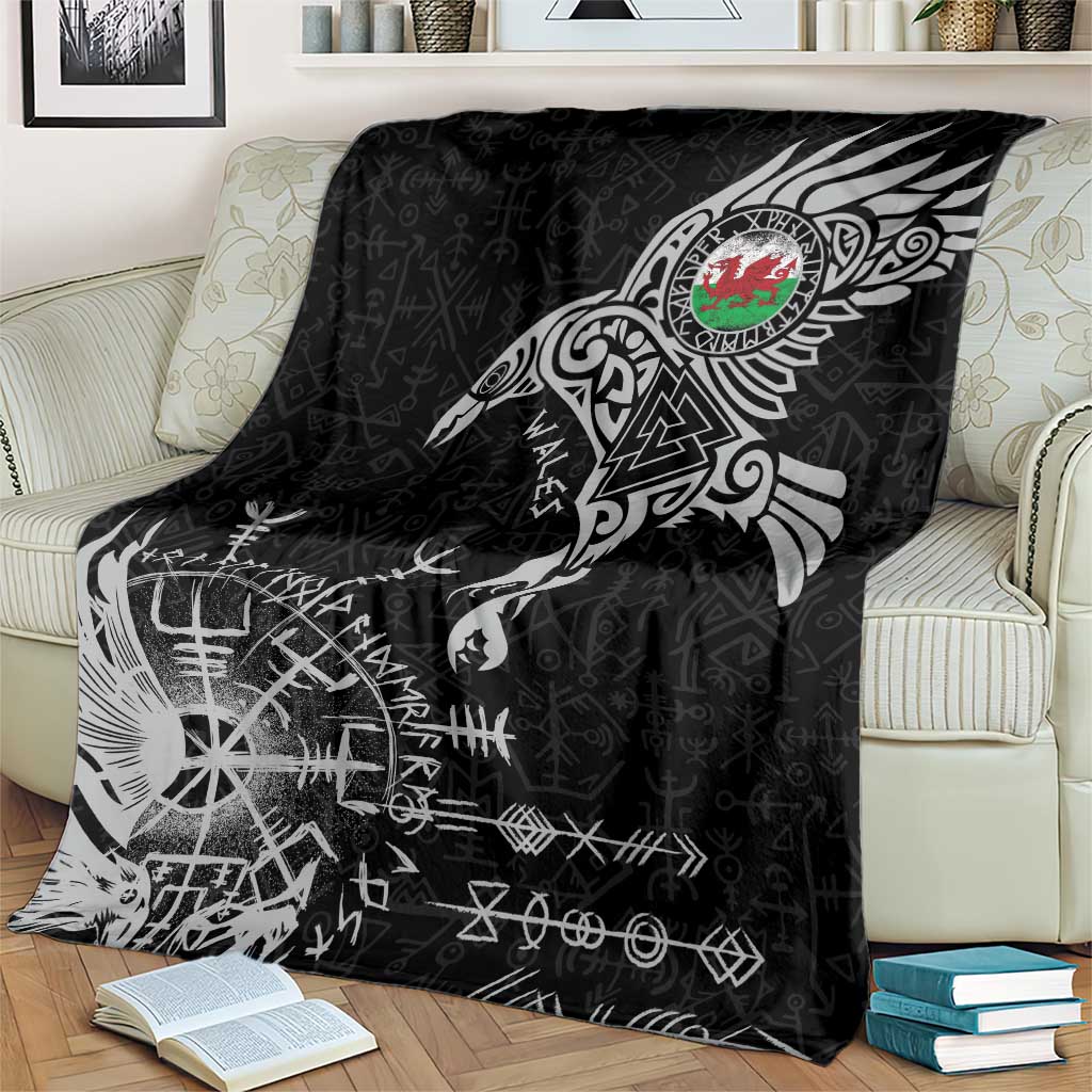 Wales Viking Ravens Blanket Vegvisir Runes Pattern - Wonder Print Shop