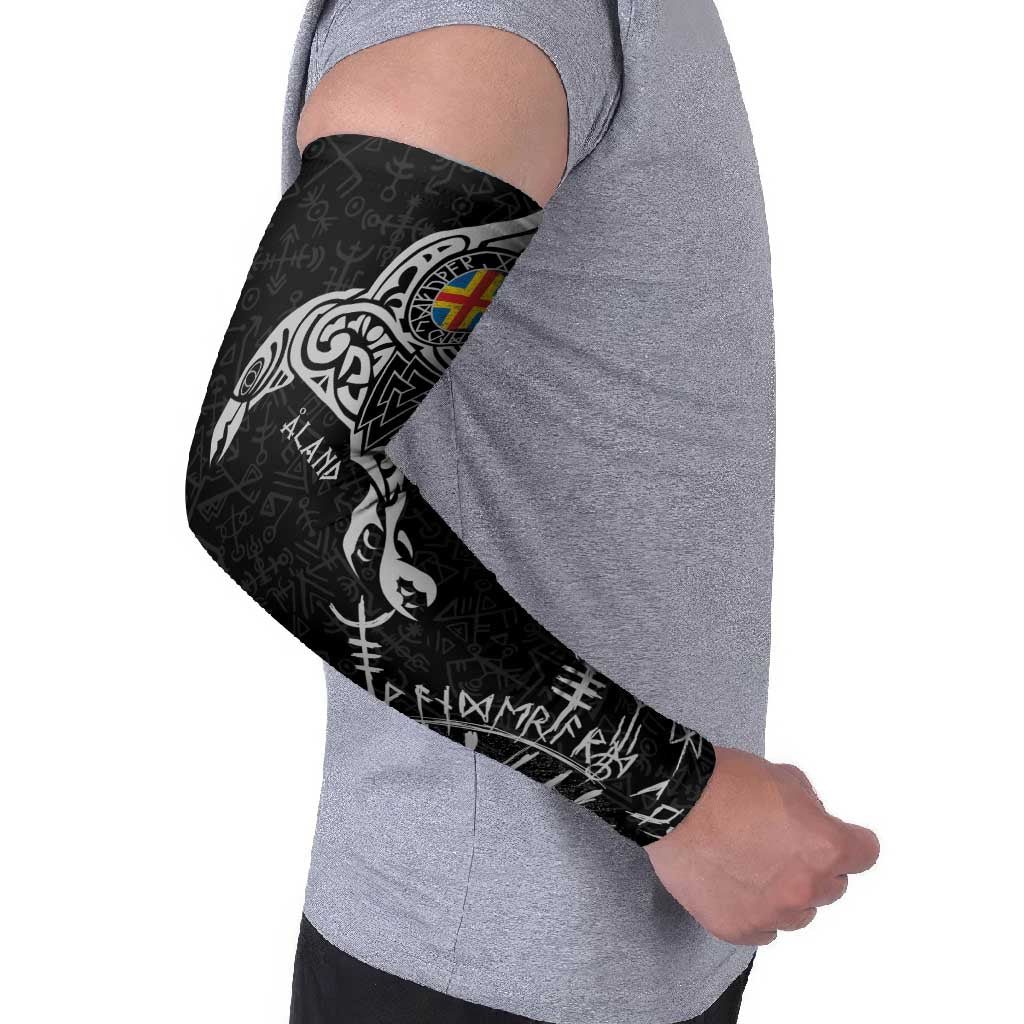 Aland Viking Ravens Arm Sleeves Vegvisir Runes Pattern - Wonder Print Shop