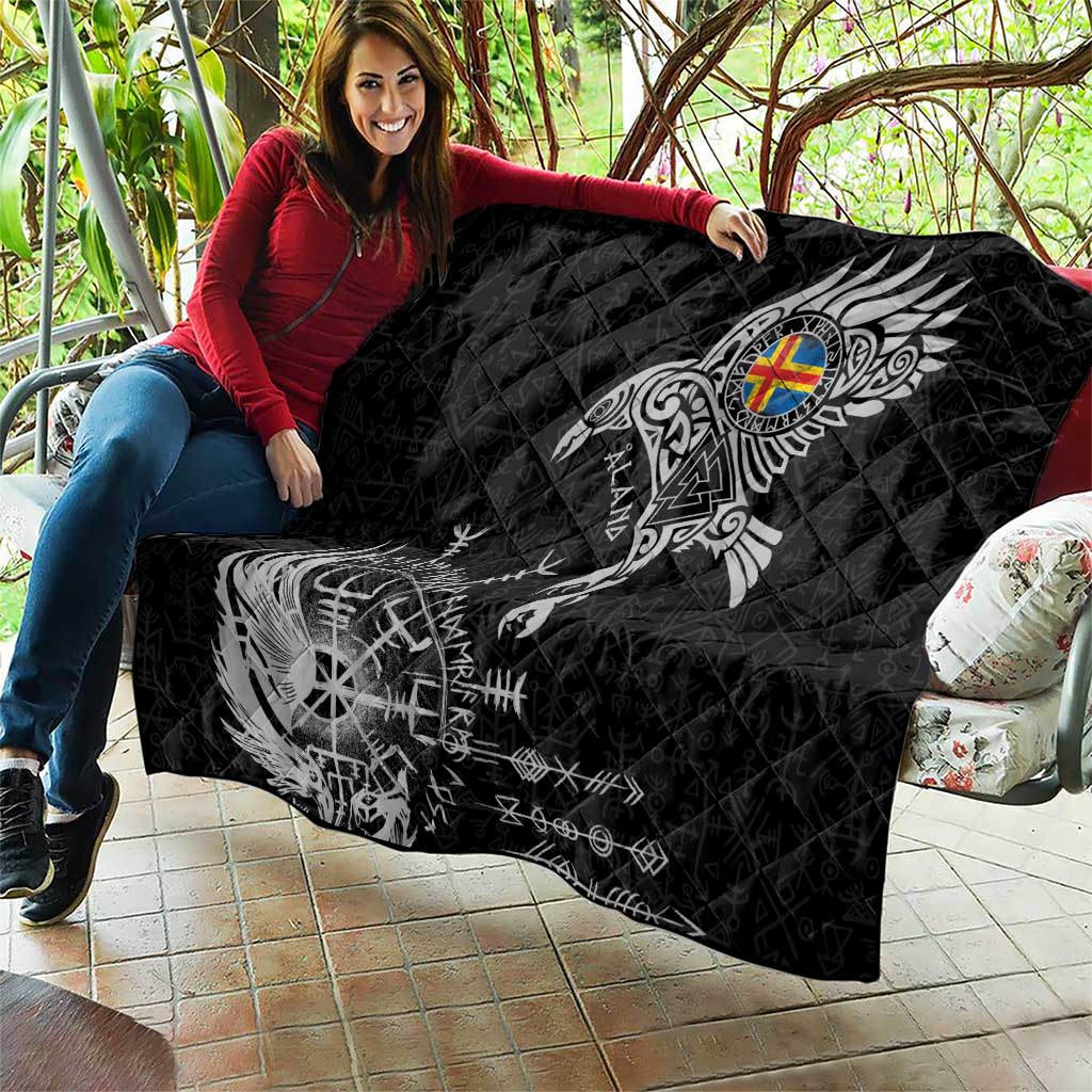 Aland Viking Ravens Quilt Vegvisir Runes Pattern - Wonder Print Shop