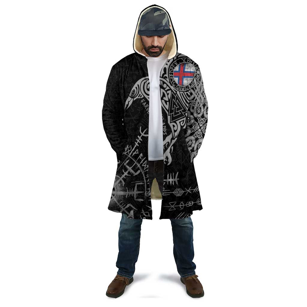 Faroe Islands Viking Ravens Cloak Vegvisir Runes Pattern - Wonder Print Shop