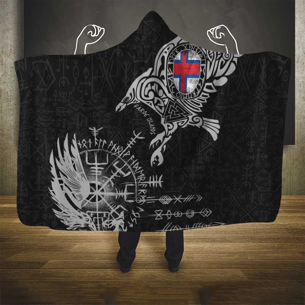 Faroe Islands Viking Ravens Hooded Blanket Vegvisir Runes Pattern - Wonder Print Shop