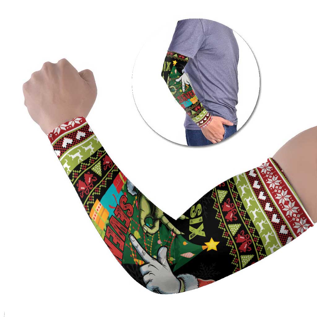 Six Seven Christmas Arm Sleeves Funny Santa and Green Hands - Wonder Print Shop