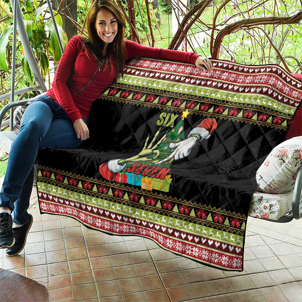 Six Seven Christmas Quilt Funny Santa and Green Hands - Wonder Print Shop