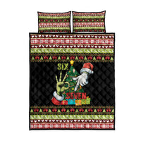 Six Seven Christmas Quilt Bed Set Funny Santa and Green Hands - Wonder Print Shop