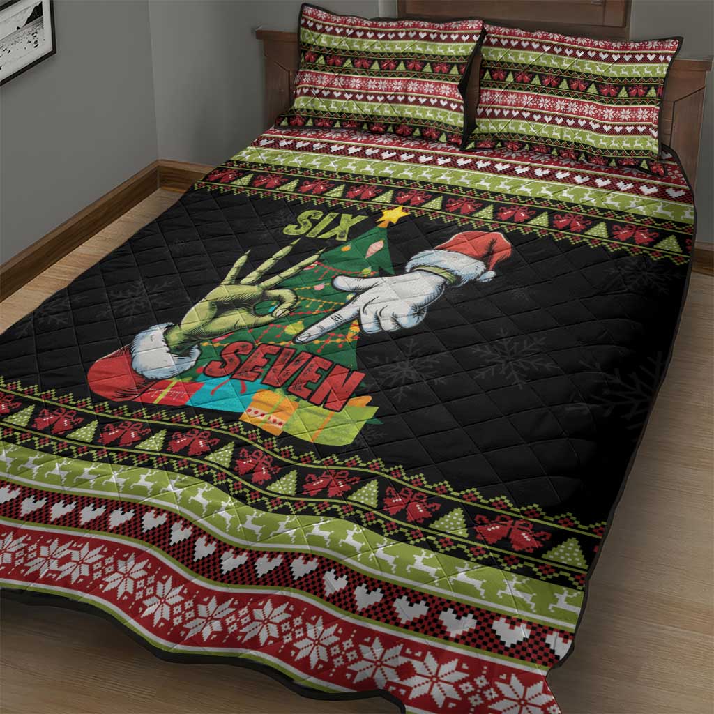 Six Seven Christmas Quilt Bed Set Funny Santa and Green Hands - Wonder Print Shop