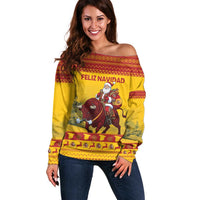 Personalized Spain Christmas Off Shoulder Sweater Santa Riding Red Bull Feliz Navidad - Wonder Print Shop