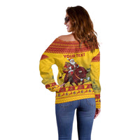 Personalized Spain Christmas Off Shoulder Sweater Santa Riding Red Bull Feliz Navidad - Wonder Print Shop