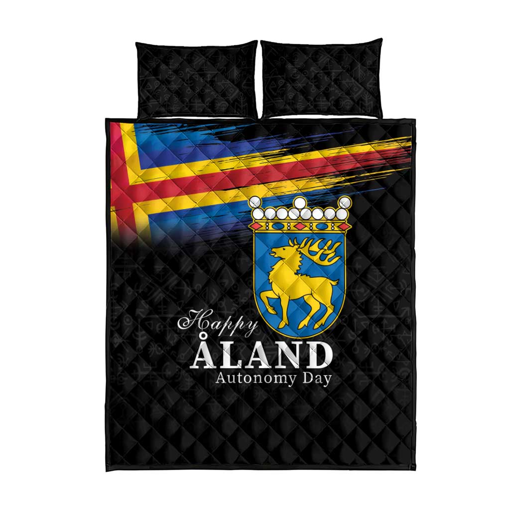 Happy Aland's Autonomy Day Quilt Bed Set Coat Of Arms