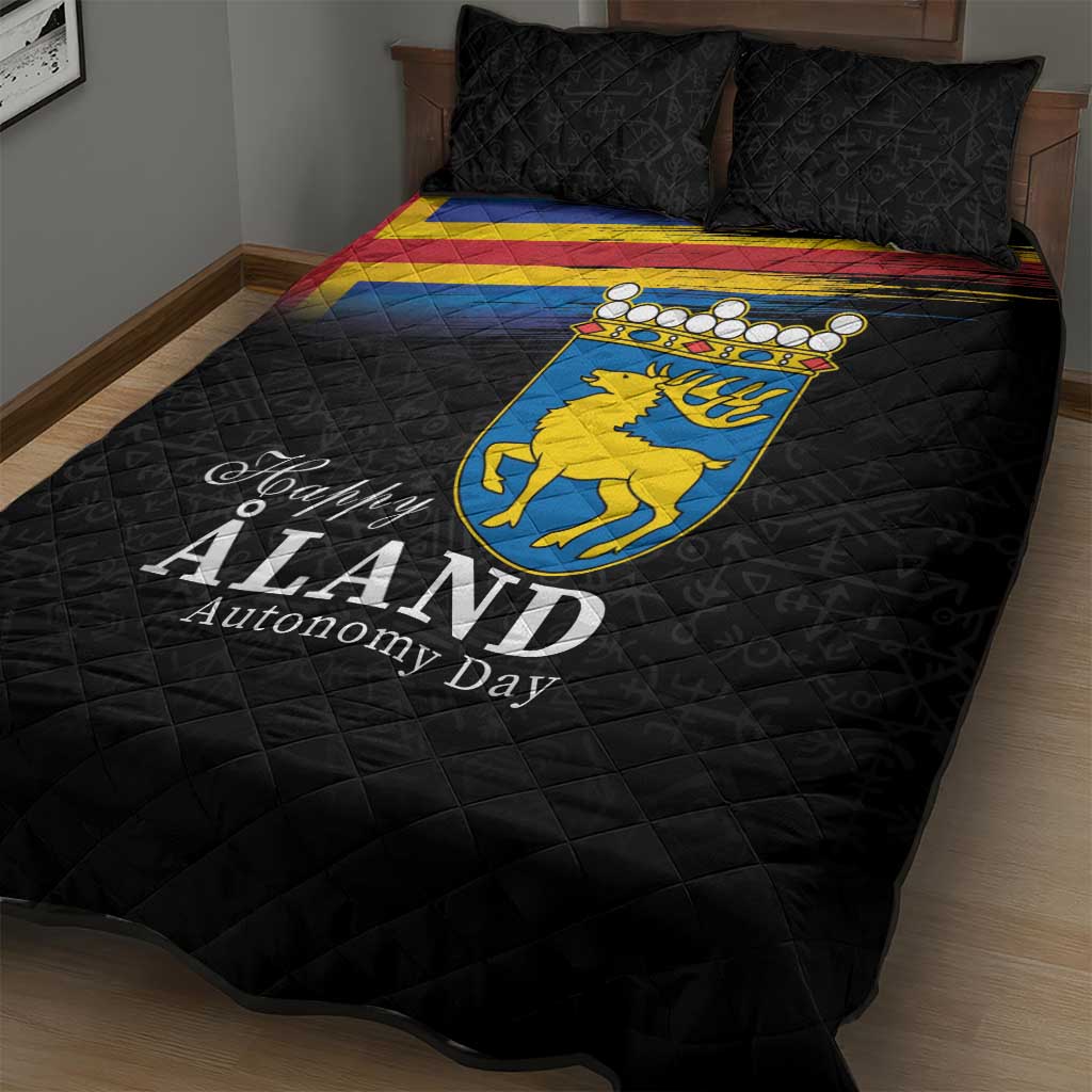 Happy Aland's Autonomy Day Quilt Bed Set Coat Of Arms