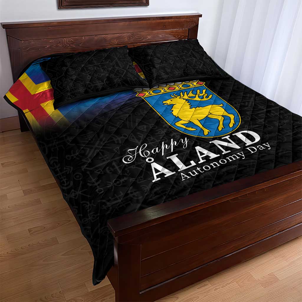 Happy Aland's Autonomy Day Quilt Bed Set Coat Of Arms