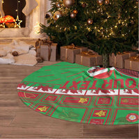 Personalized Wales Nadolig Llawen Tree Skirt Welsh Dragon mascot - Merry Xmas - Wonder Print Shop