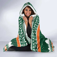 Ireland Christmas Personalized Hooded Blanket Daidi na Nollag With Irish Harp - Wonder Print Shop