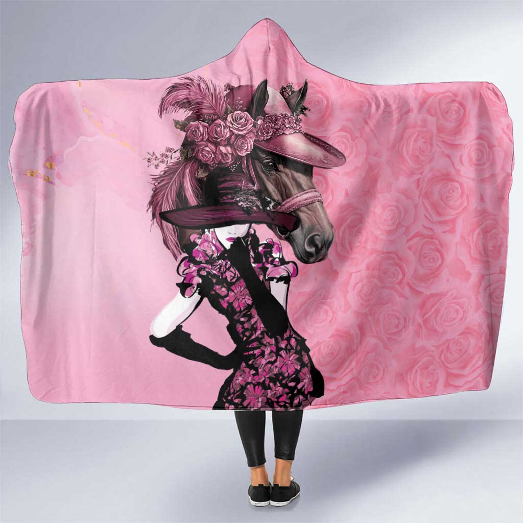 Kentucky Horse Racing Hooded Blanket Derby Ladies With Roses
