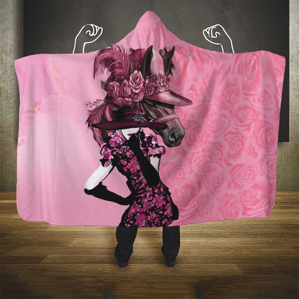 Kentucky Horse Racing Hooded Blanket Derby Ladies With Roses