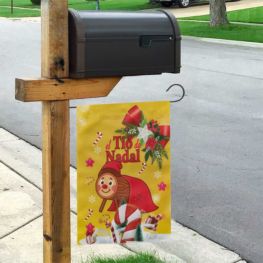 Spain Tio de Nadal Christmas Garden Flag Traditional Christmas Log Yellow Version - Wonder Print Shop