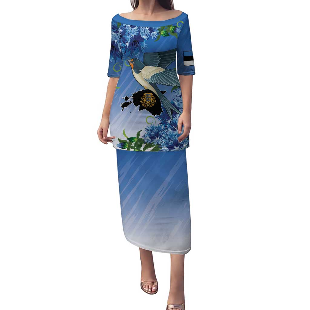 Personalized Estonia Puletasi Barn Swallow Cornflower Flower