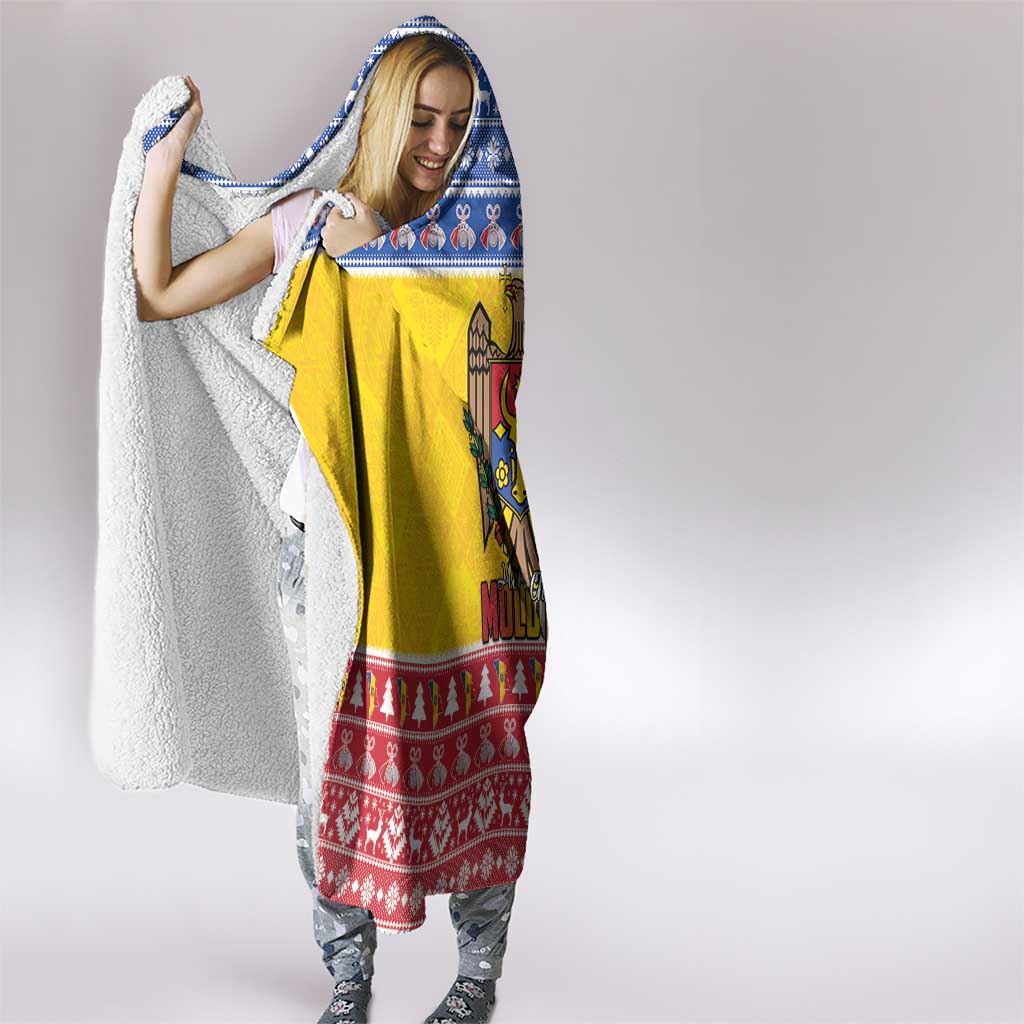 Moldova Christmas Hooded Blanket Coat Of Arms Craciun fericit - Wonder Print Shop
