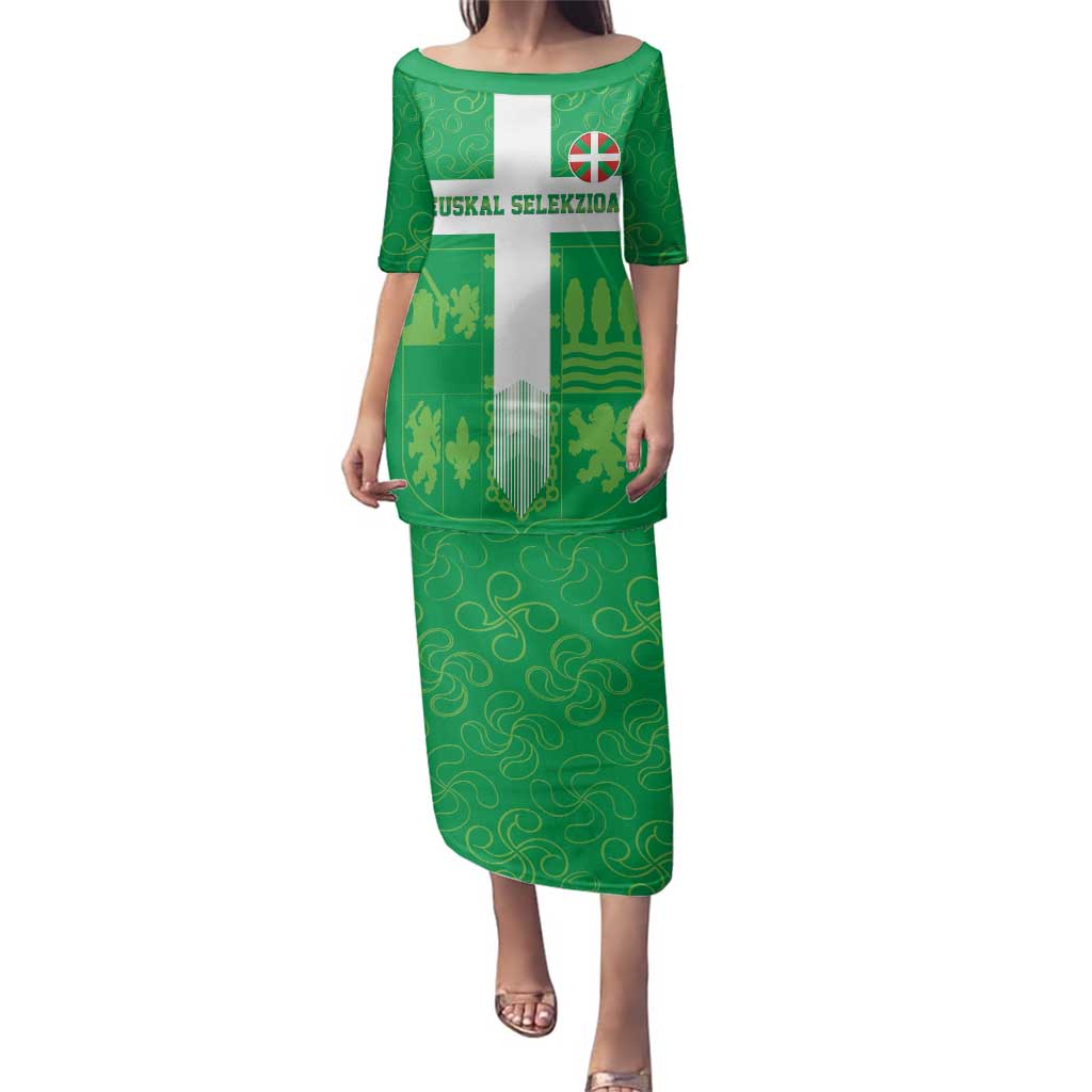 Custom Basque Euskadi Football Family Matching Puletasi and Hawaiian Shirt Euskal Selekzioa Go Champion