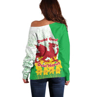 Saint David’s Day Welsh Dragon Off Shoulder Sweater Dydd Gwyl Dewi Hapus - Wonder Print Shop