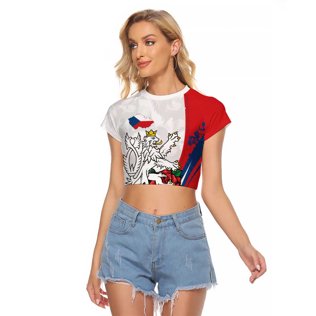 Personalized Czech Republic Raglan Cropped T Shirt Pravda Vitezi With Rose