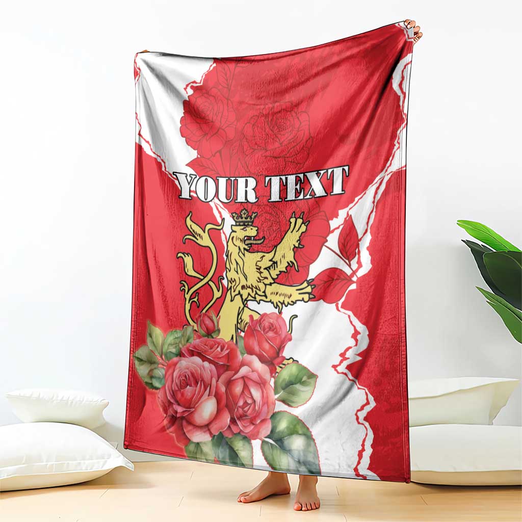 Personalized Luxembourg Goldcrest Regulus Blanket Red Roses
