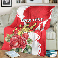 Personalized Luxembourg Goldcrest Regulus Blanket Red Roses