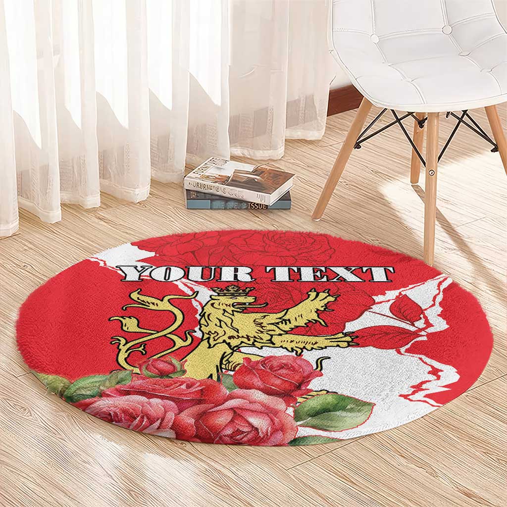 Personalized Luxembourg Goldcrest Regulus Round Carpet Red Roses