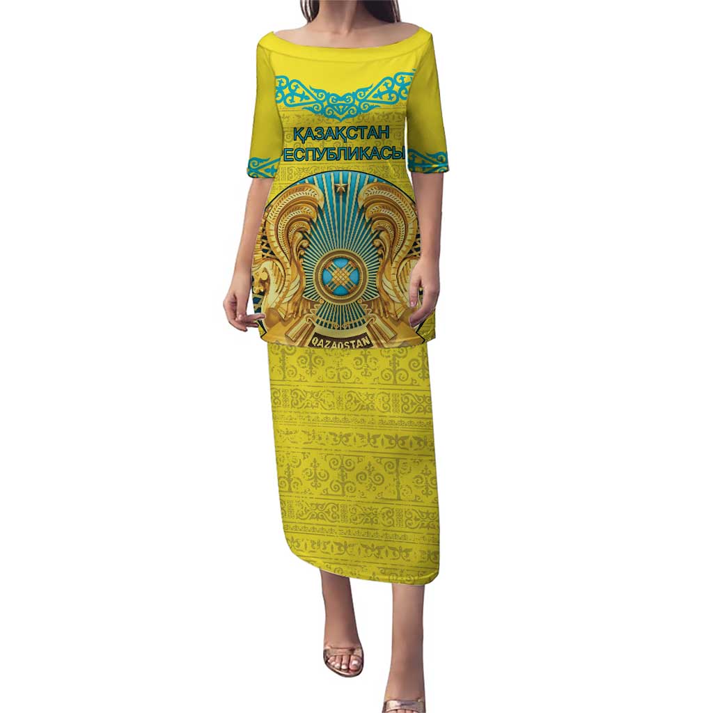 Personalized Kazakhstan Emblem Puletasi Kazakh Pattern