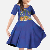 Swedish Glad Midsommar Family Matching Off Shoulder Maxi Dress and Hawaiian Shirt Hade du en bra Midsommar