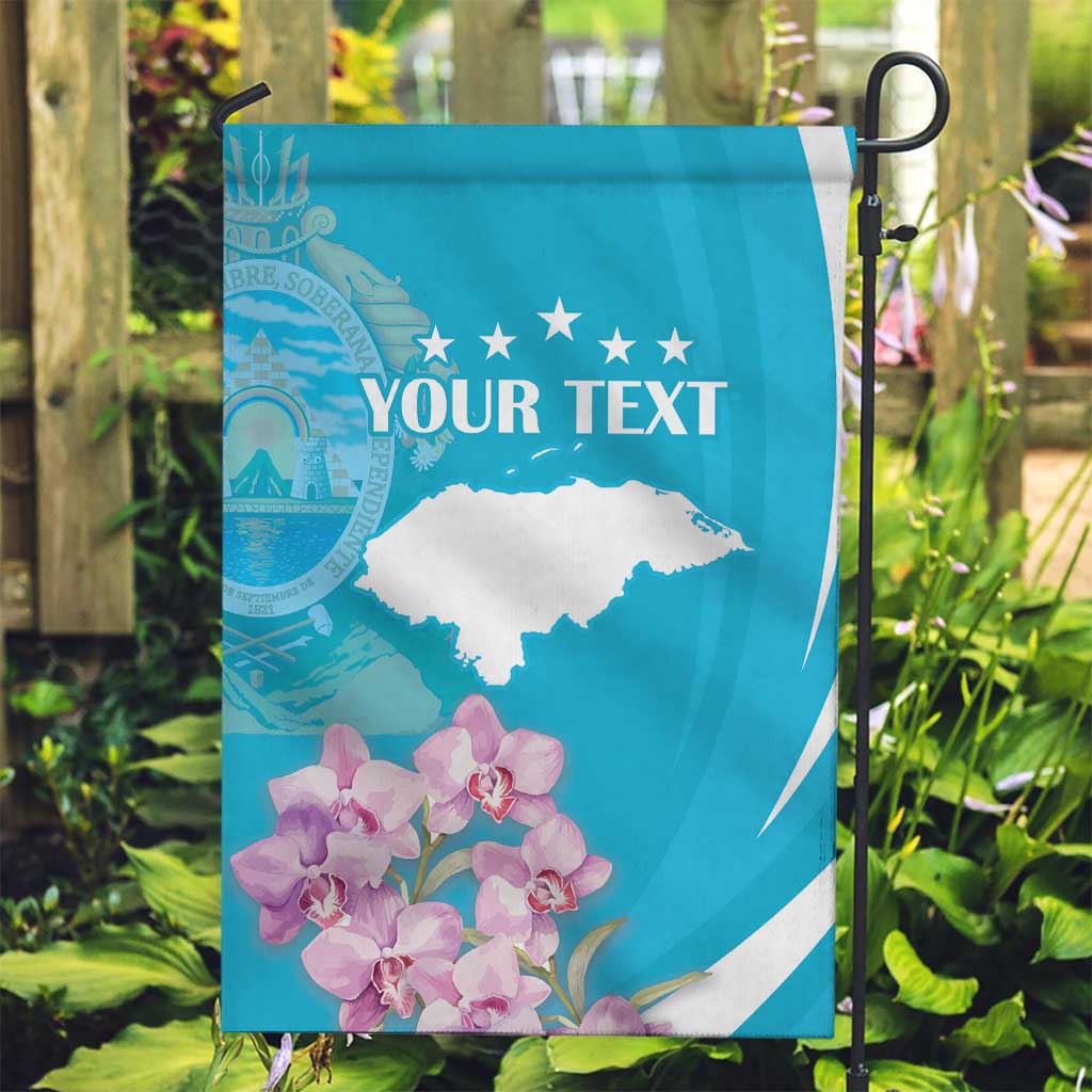 Personalized Honduras Independence Day Garden Flag With White Tailed Deer - Wonder Print Shop
