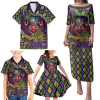 Mardi Gras Crawfish Family Matching Puletasi and Hawaiian Shirt Let's Mardi Y'all - Wonder Print Shop