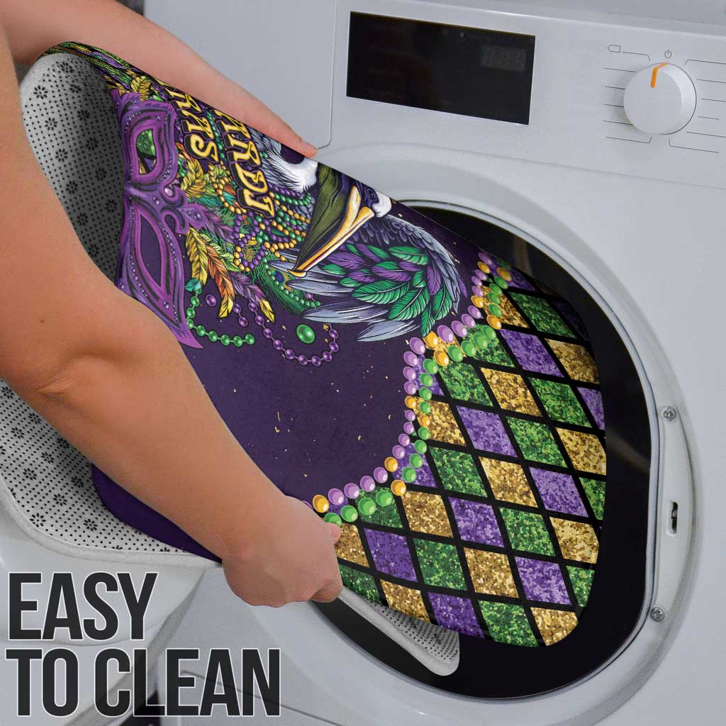 Mardi Gras Pelican Bathroom Set Crowned Feathers Carnival Reign - Wonder Print Shop
