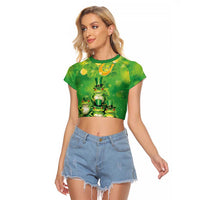 Funny Frog St Patrick's Day Raglan Cropped T Shirt Lucky Shamrock Frog