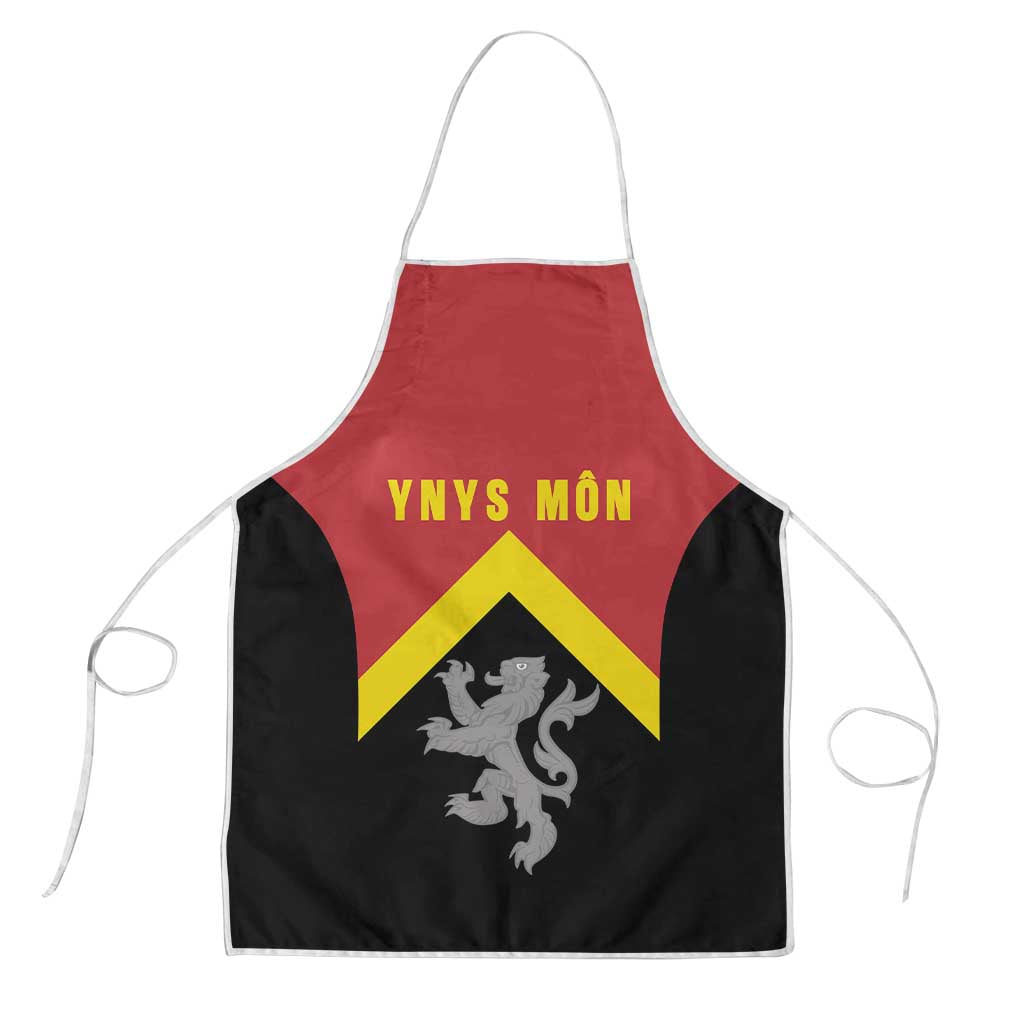 Anglesey Wales Apron Ynys Mon Welsh Lion Flag Design - Wonder Print Shop