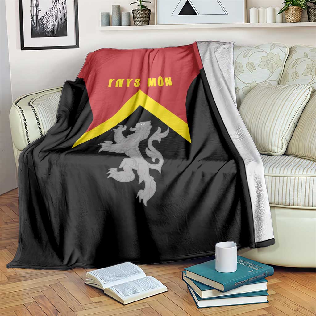 Anglesey Wales Blanket Ynys Mon Welsh Lion Flag Design - Wonder Print Shop