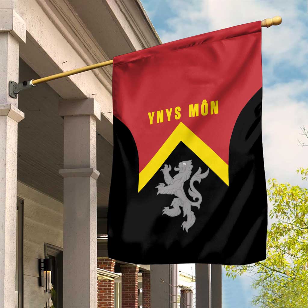 Anglesey Wales Garden Flag Ynys Mon Welsh Lion Flag Design - Wonder Print Shop