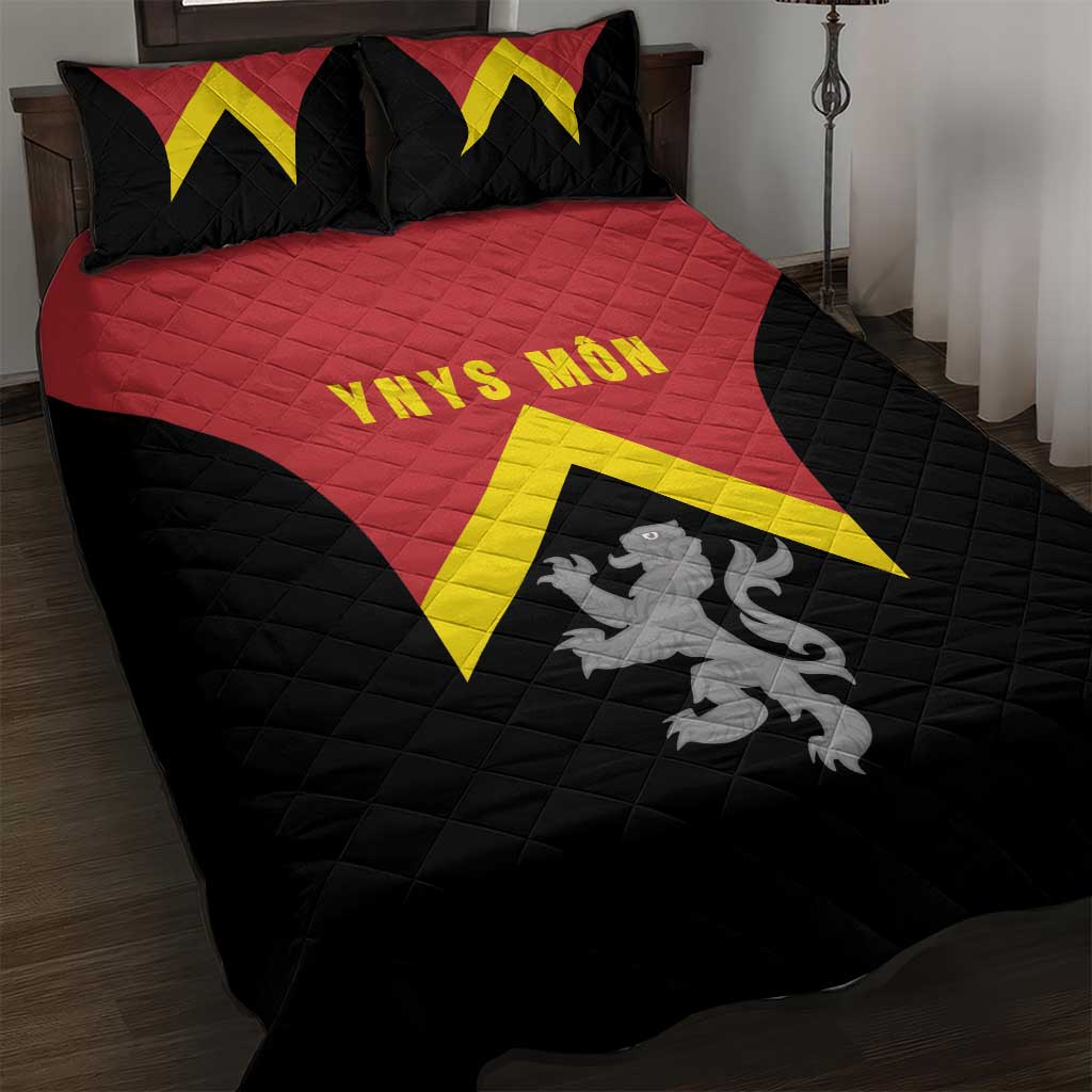 Anglesey Wales Quilt Bed Set Ynys Mon Welsh Lion Flag Design - Wonder Print Shop