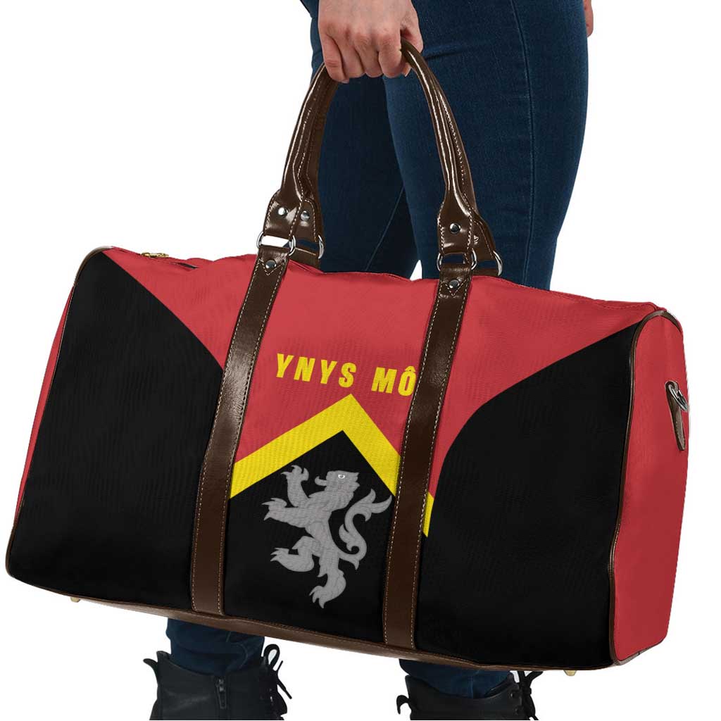 Anglesey Wales Travel Bag Ynys Mon Welsh Lion Flag Design - Wonder Print Shop