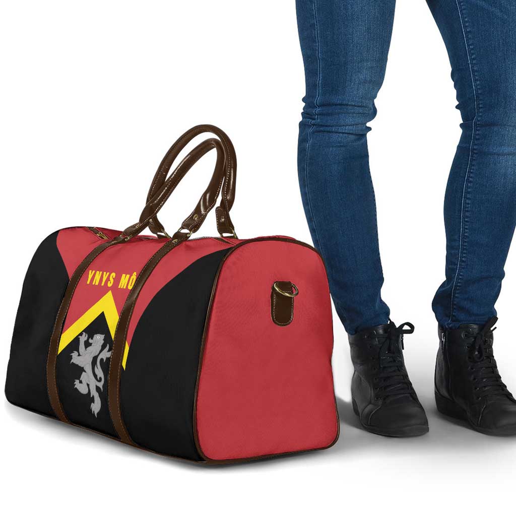 Anglesey Wales Travel Bag Ynys Mon Welsh Lion Flag Design - Wonder Print Shop