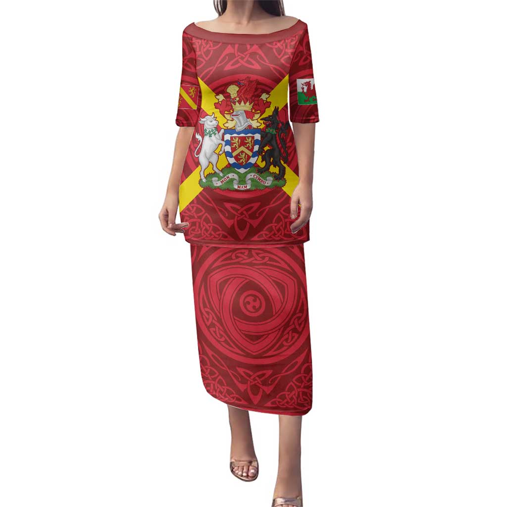 Personalized Anglesey Ynys Mon Family Matching Puletasi and Hawaiian Shirt Map and Emblem Celtic Style - Wonder Print Shop