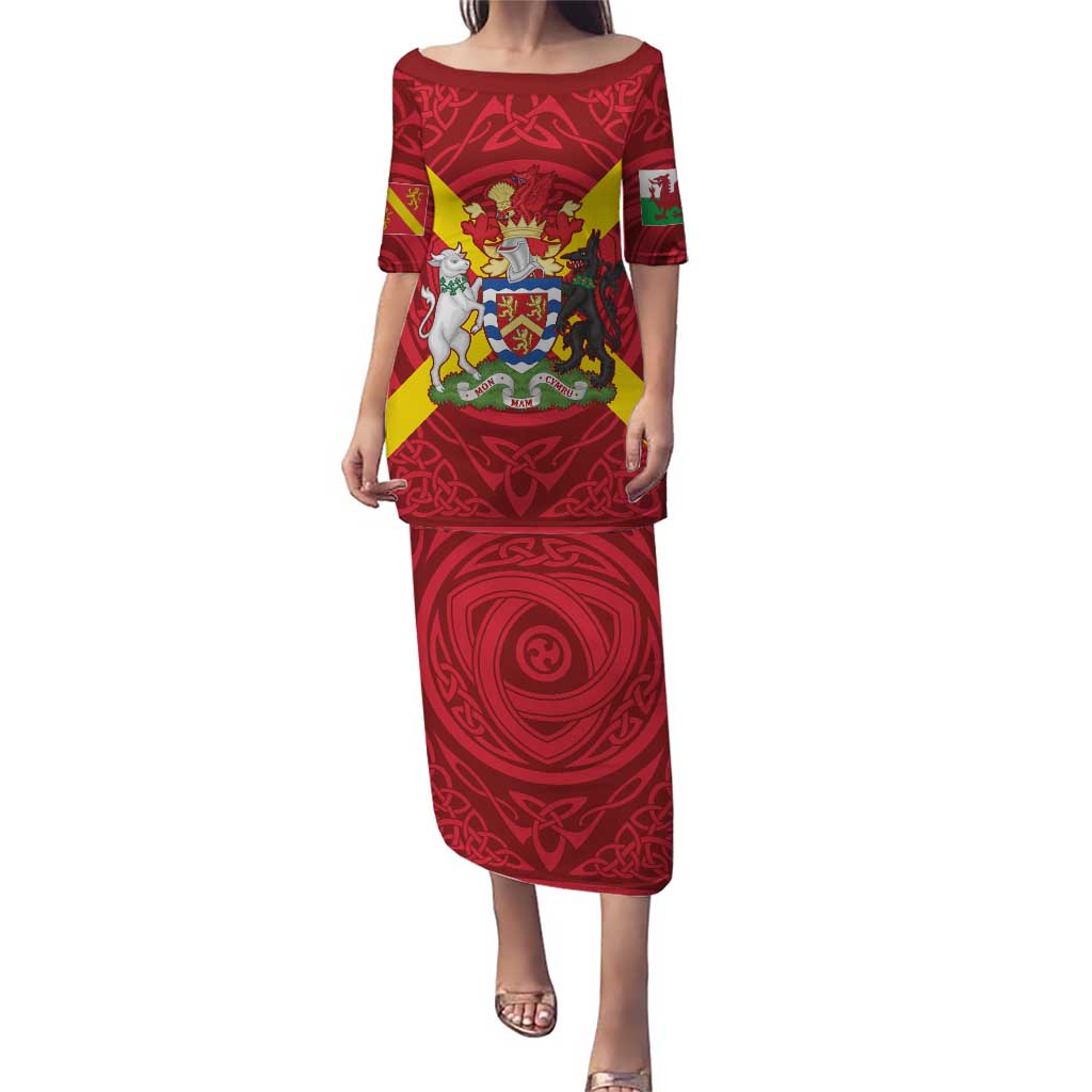 Personalized Anglesey Ynys Mon Puletasi Map and Emblem Celtic Style - Wonder Print Shop