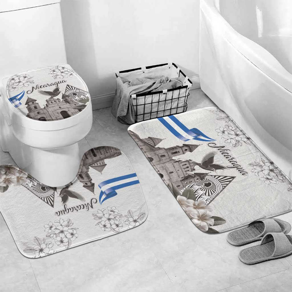 Nicaragua Leon Cathedral Bathroom Set Motmot with Plumeria Style - Wonder Print Shop