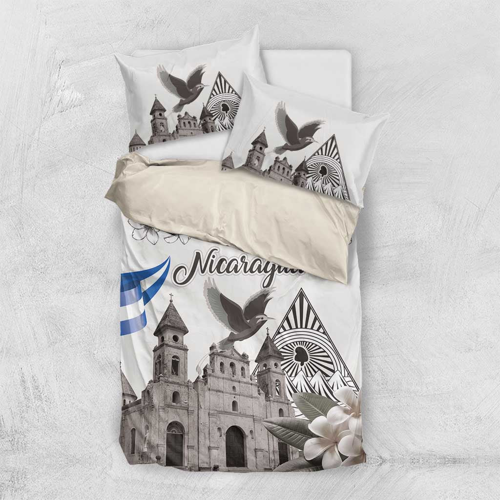 Nicaragua Leon Cathedral Bedding Set Motmot with Plumeria Style - Wonder Print Shop