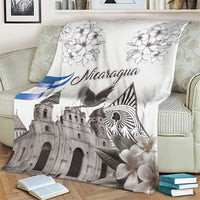 Nicaragua Leon Cathedral Blanket Motmot with Plumeria Style - Wonder Print Shop