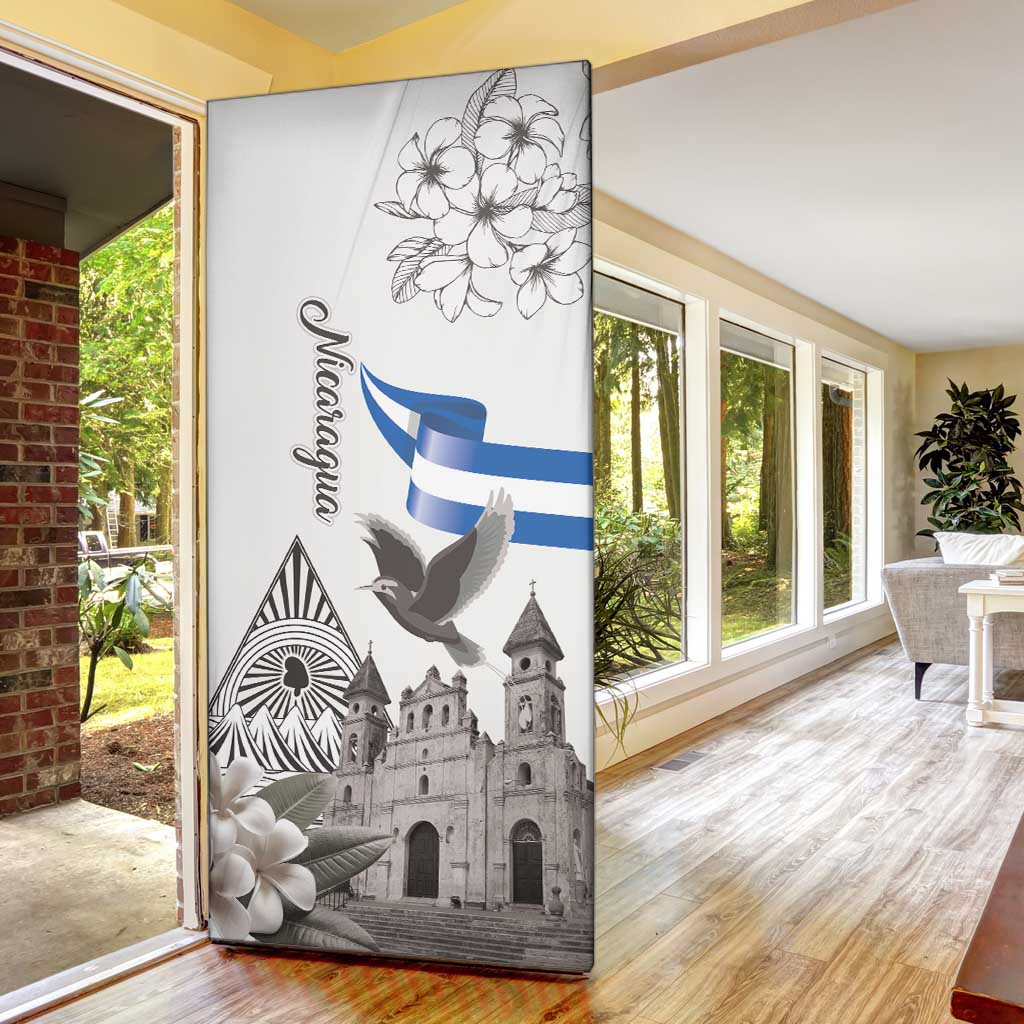 Nicaragua Leon Cathedral Door Cover Motmot with Plumeria Style - Wonder Print Shop