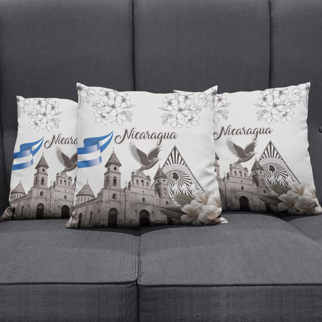 Nicaragua Leon Cathedral Pillow Cover Motmot with Plumeria Style - Wonder Print Shop