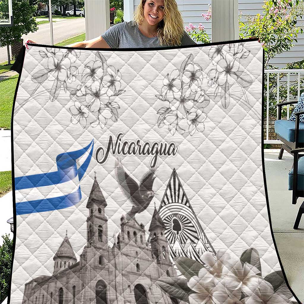 Nicaragua Leon Cathedral Quilt Motmot with Plumeria Style - Wonder Print Shop