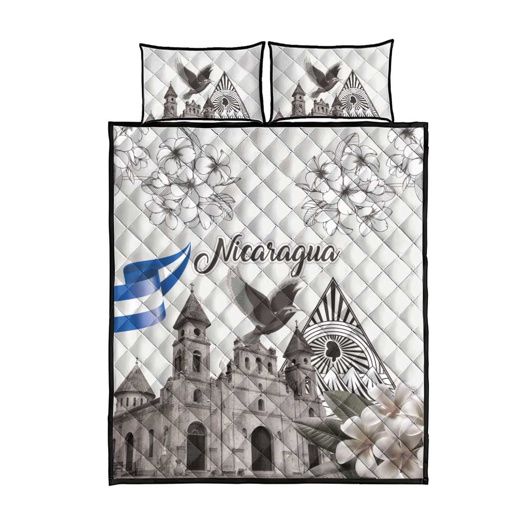 Nicaragua Leon Cathedral Quilt Bed Set Motmot with Plumeria Style - Wonder Print Shop